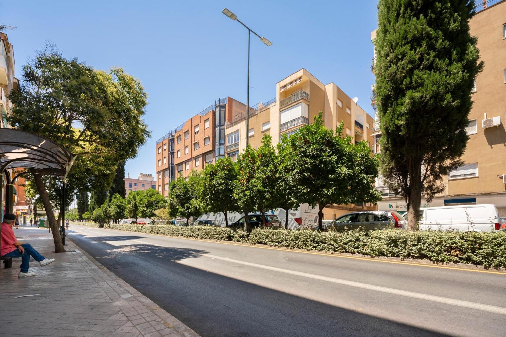 Ronda Suites Junto Estacion Tren Y Hospitales Granada Exterior foto